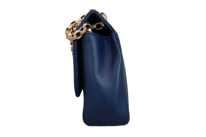 CHANEL Matelasse chain shoulder bag (202501020)