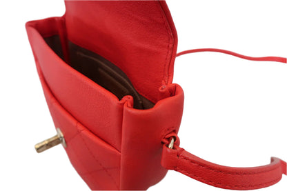CHANEL Matelasse chain shoulder bag (202501025)
